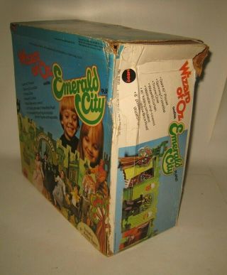1974 Mego Wizard of Oz Emerald City Playset with Wizard Complete NMIB 7