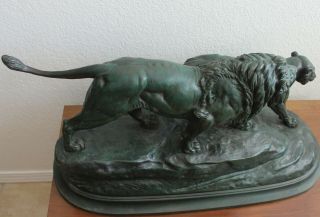 “Lion & Lioness” French Antique Bronze Sculpture by Paul Edouard Delabrierre 9