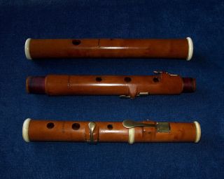 Antique Vintage Old Wooden Boxwood Irish Four Key Flute Simpson