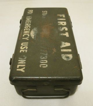 WW2 U.  S.  Army Jeep First Aid Kit 12 Unit Motor Vehicle 5