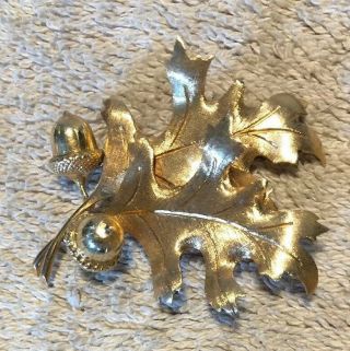 Vintage 14k Gold Leaf And Acorn Brooch Pin - 11 Grams