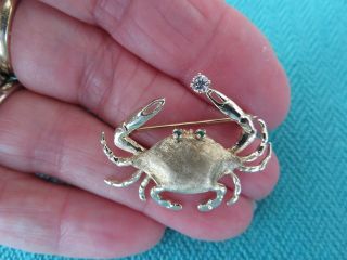 14k Gold Diamond & Emerald Crab Brooch By Cws & Co 1 1/4 X 1 1/8 "