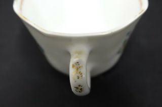 EARLY CHINESE CUP - INTERESTING & RARE DESIGN EARLY ENGLISH DESIGN 7