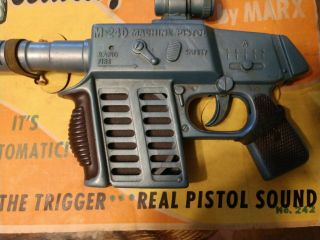 VINTAGE MARX SECURITY PISTOL ON CARD USA made toy plastic toy gun 2