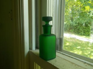 C.  L.  G.  CO EMERALD GREEN FROSTED GLASS APOTHECARY STOPPER PERFUME COLOGNE BOTTLE 4