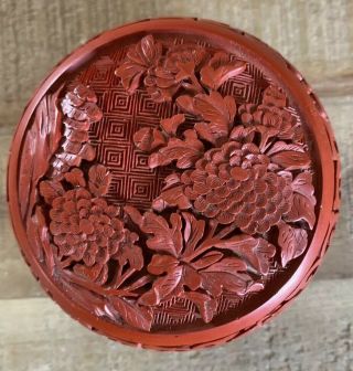 Small Chinese Flower Carved Cinnabar Red Lacquer Enamel Trinket Jar Box