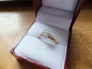 Wonderful Art Deco 18 ct gold / plat diamond Solitaire ring,  0.  85 carat.  wow 4