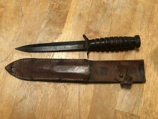 Wwii Us M3 Camillus Fighting Knife With Leather Sheath,  Name Etched On Blade