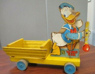 Vintage Fisher Price Donald Duck Drum Major Wooden Pull Toy No.  432 - 532