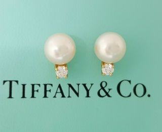 Tiffany & Co Signature 18k Yellow Gold Akoya Pearl & Diamond Earrings Rtl $1,  400