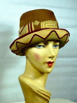 RARE 1920s Vintage LENCI FELT CLOCHE HAT_Italian Doll Maker_Ars Lenci Torino 4