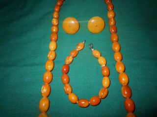 Gorgeous Vintage Eggyolk Bakelite Necklace/bracelet/earrings Set 85 Grams