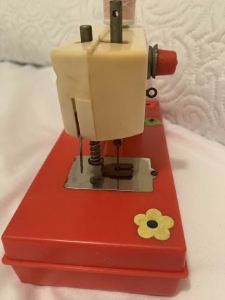 Vintage Toy Raggedy Ann Sewing Machine 3