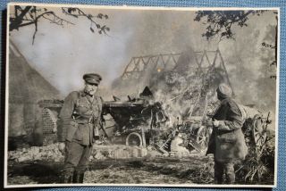 Wwi Press Photo Of " Billet Near Hooge Set On Fire By Shelling.  March 1915 "