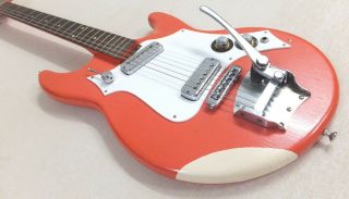 1964 - ' 65 Vintage MATON Flamingo Electric guitar Model F555 electric guitar. 3