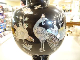 Vintage Black Lacquer brass Vase PEACOCK Mother of Pearl & ABALONE SHELL Inlay 2