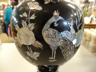 Vintage Black Lacquer brass Vase PEACOCK Mother of Pearl & ABALONE SHELL Inlay 8