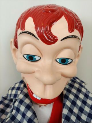 2000 Goldberger Mortimer Snerd Ventriloquist Doll Mouth Doesn ' t Work Display 2