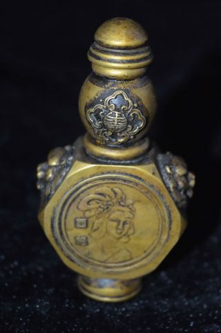 Collectable Souvenir Handwork Copper Carve Exorcism Lion Special Snuff Bottle