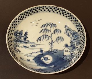 Chinese Export Blue & White Vintage Victorian Oriental Antique Saucer Bowl Dish