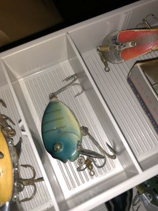 vintage tackle box full of lures 11
