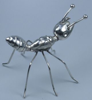Chinese Collectable Auspicious Old Handwork Miao Silver Carve Lovely Ants Statue