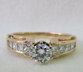 Gorgeous 1.  83 Ct.  Brilliant Cut & Princess Cut Vs 1 - 2 Diamond Engagement Ring