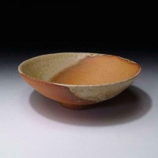 UO2: Vintage Japanese Pottery Tea Bowl,  Shigaraki Ware with Signed wooden box 3