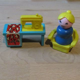 Vintage Fisher Price Little People Sewing Machine Mom House