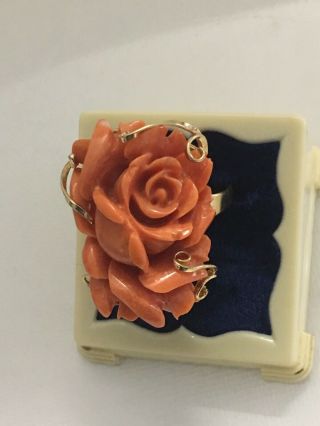 Vintage Estate 14k Yellow Gold And Large Carved Coral Rose Ring