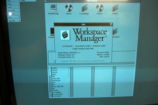 Rare NEXT Cube Boots to OpenStep 4.  2 w/68040 w/Kbd,  Monitor & Mouse 3