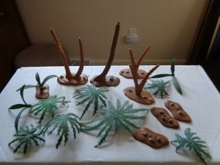 Marx Orig.  Jungle,  Iwo Jima,  Plam Trees And Ferns With Tops.  1