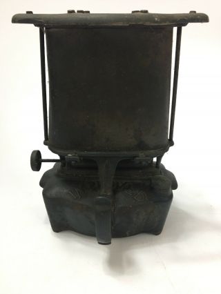 Antique Cast Iron Tom Thumb Lamp - Stove Kerosene Low Heat Lamp - Circa Late 1800s 4