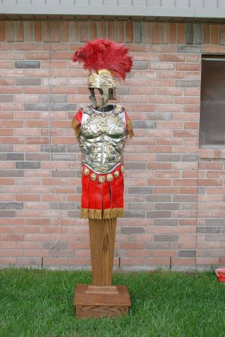 Greek Roman armor armour stand ancient war trophy greave breastplate helmet 2