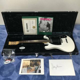 2001 Mosrite Johnny Ramone Proffesional Model Serial No J0 Guitar Very Rare