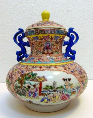 Vintage Chinese Porcelain Ceramic Vase with Lid and Handles Playing Kids 4