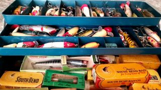 Big Vintage Tackle Box,  Full of Old Fishing Lures,  over 15 in boxes. 3