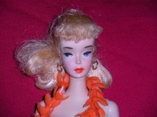 Stunning Vintage 1960 3 Blonde Ponytail Barbie 850 w/ Hawaiian Outfit Japan 10