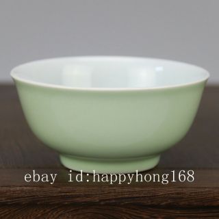 Chinese antique old hand - carved porcelain bean green glaze A small bowl b02 3