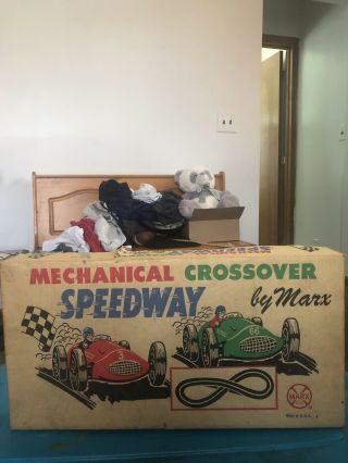 1950 Marx Mechanical Crossover Speedway Set W/2 Tinplate Litho Cars And Box