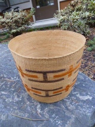 Antique Tlingit Twined Spruce Root Basket With Geometric Design 1