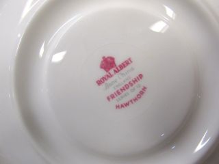 ROYAL ALBERT tea cup and saucer Friendship Hawthorn teacup lyric shape shell 5