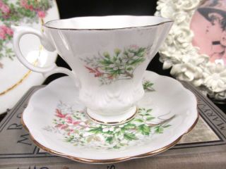 ROYAL ALBERT tea cup and saucer Friendship Hawthorn teacup lyric shape shell 7