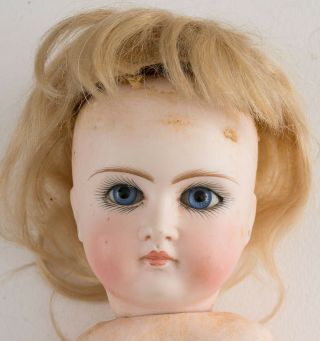 LOVELY ANTIQUE BELTON TYPE BISQUE HEAD DOLL FIXED BLUE SWIRL EYES JOINTED BODY 2
