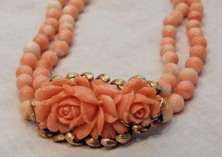 Vintage 14K Yellow Gold & Pink Coral Beaded Necklace w/ Polished Flower Pendant 4