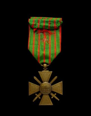 WWI WW1 France French Croix de Guerre War Cross Medal w/ Bronze Star Device CdG 2