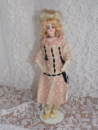 Antique FG Petite French Fashion Doll 2