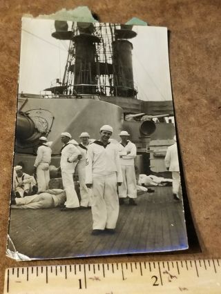 Wwi Photograph Us Navy Sailors On Deck Turret Battleship Uss Kearsarge Bb - 5