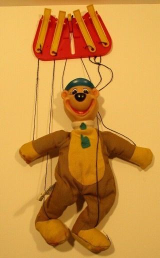 Rare 1961 Hanna Barbera Knickerbocker Huckleberry Hound Hanging String Puppet