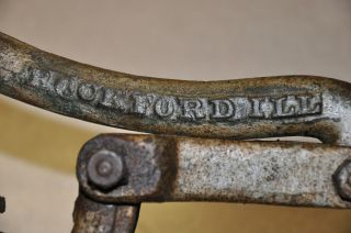 Trahern Pump Co Brass Cast Iron Antique Wall Mount Hand Pump Rockford,  IL 3